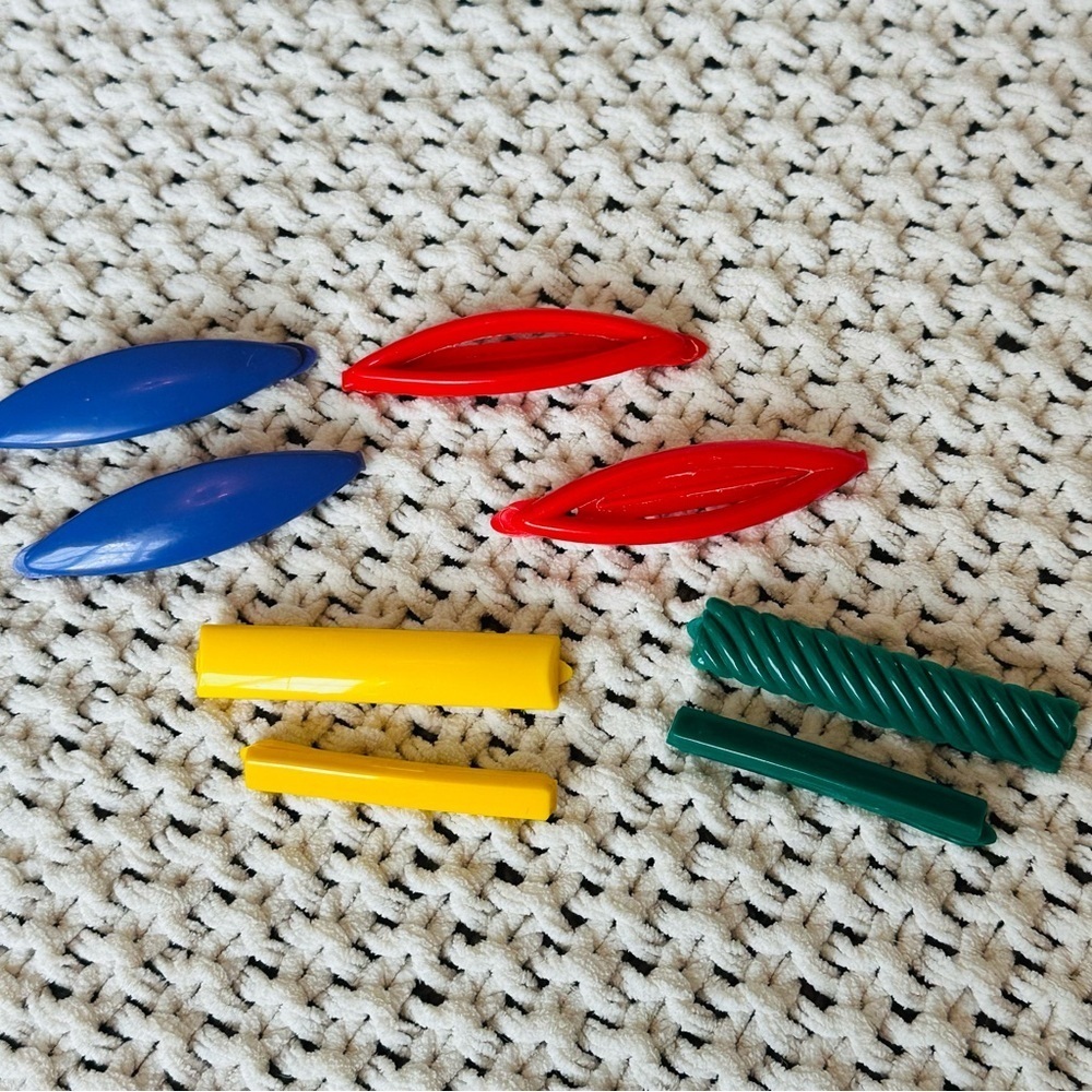 Vintage 80’s Snap Back Hair Plastic Barretts Set of 8 Retro